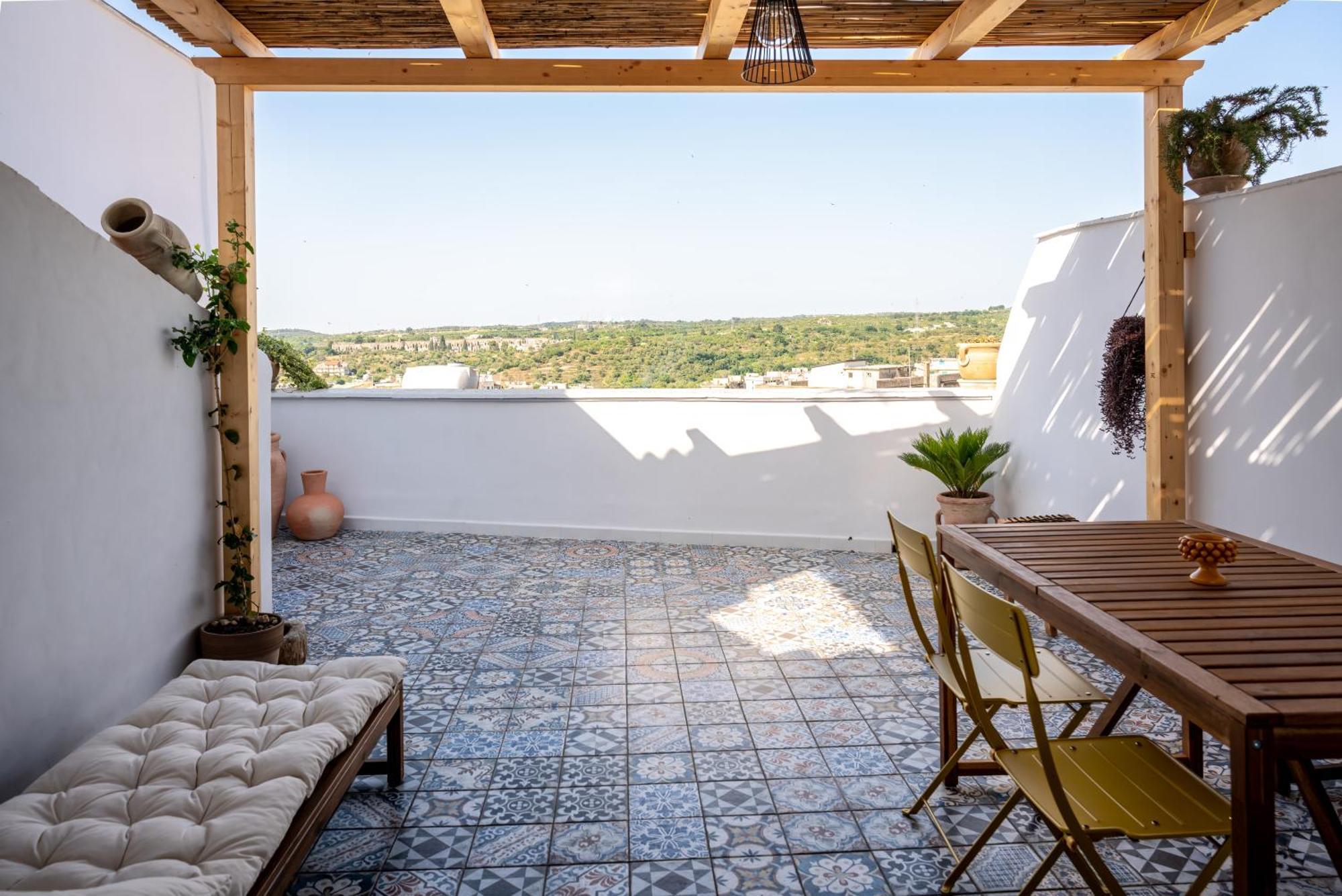 דירות נוטו Vico Larzio 6 "Terrazza Sul Vico" מראה חיצוני תמונה